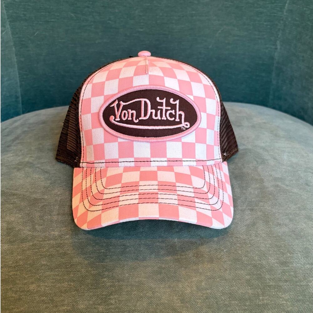 Stylish Von Dutch Pink & White Checkered Trucker Hat NWT